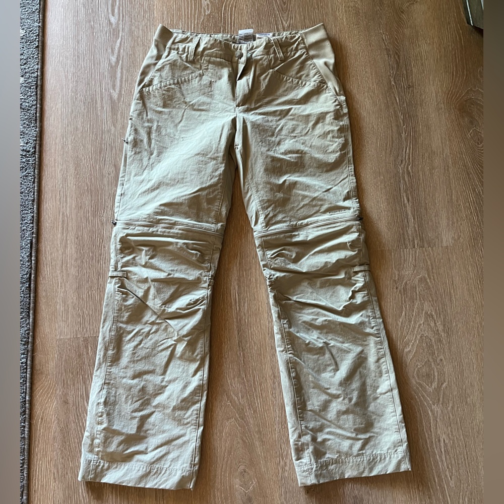 Columbia Short zipoffs pant size 10